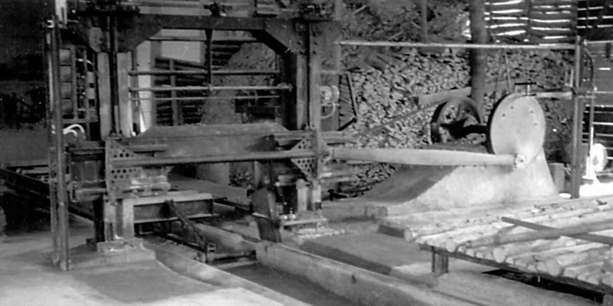 Investment in a frame saw in the 1950s